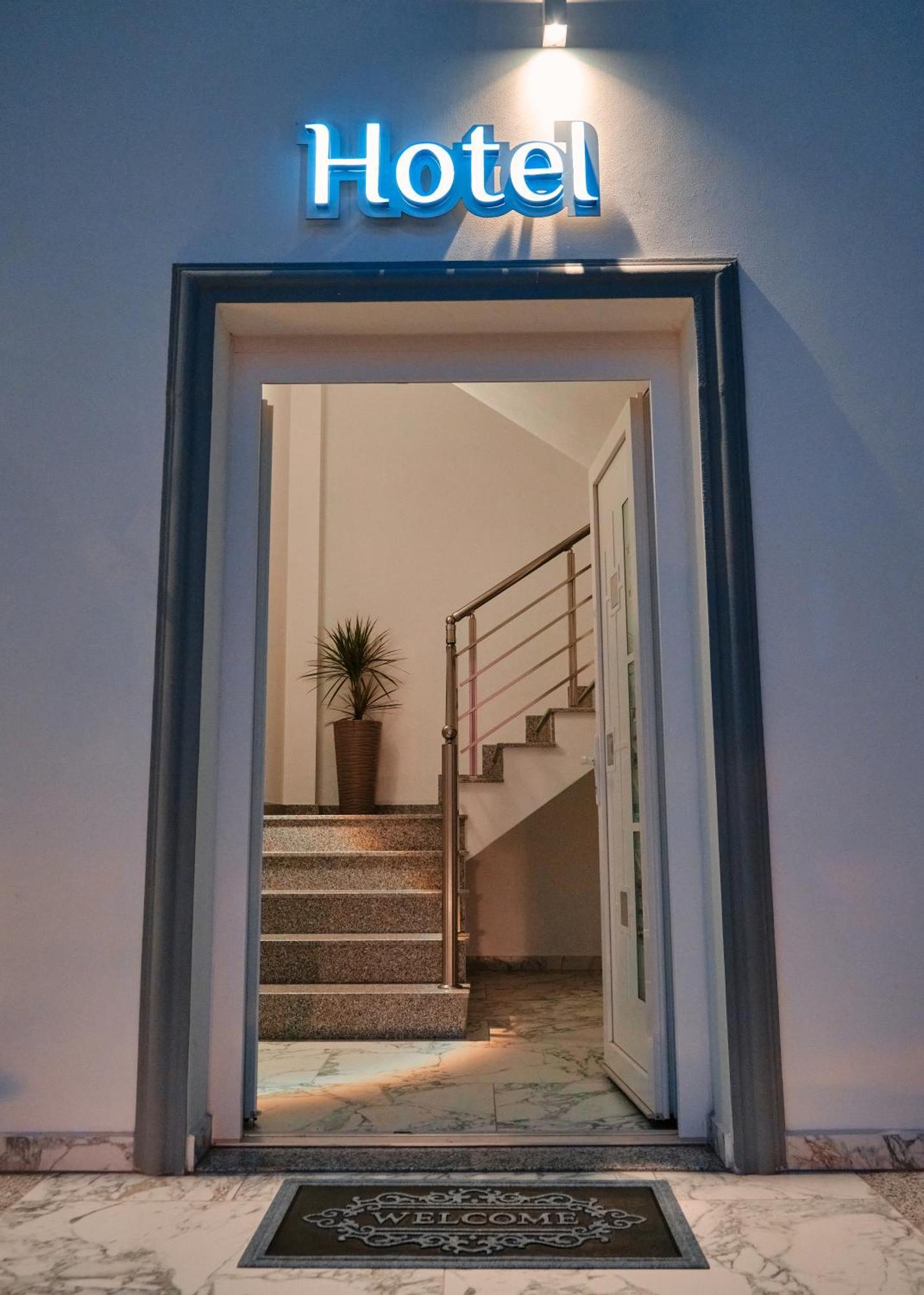 Montflux Hotel Boks Exterior foto